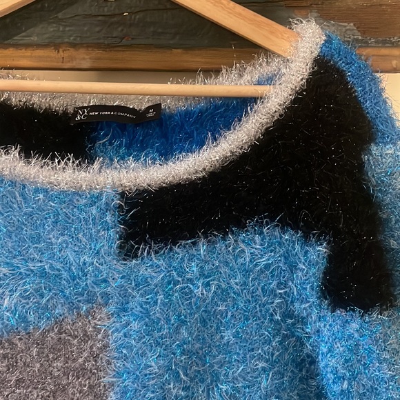 NY & C New York and Company Fuzzy Metallic Colour Block Sweater Size Medium - Picture 11 of 16